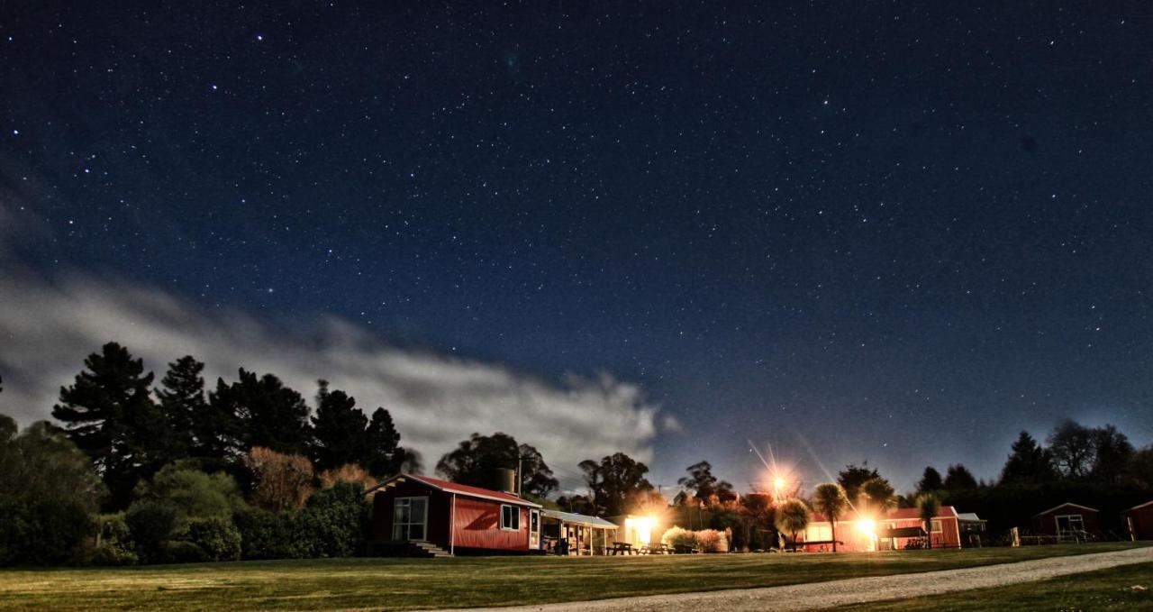 Hampden Motels By The Moeraki Boulders Holiday Park מראה חיצוני תמונה
